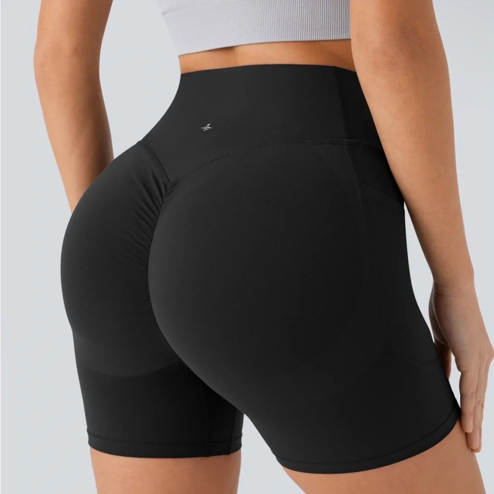 Halara UltraSculpt™ High Waisted Scrunch Butt Lifting Tummy Control 3” - Picture 2 of 4